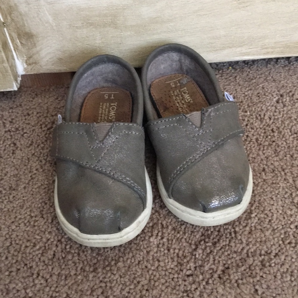 Dark Khaki with a shimmer of Gold